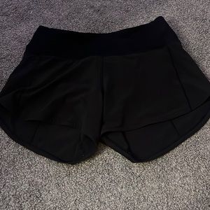 Lululemon black speed ups